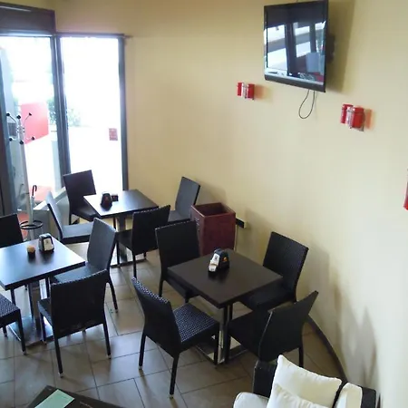 Hostel Xibana Tribano